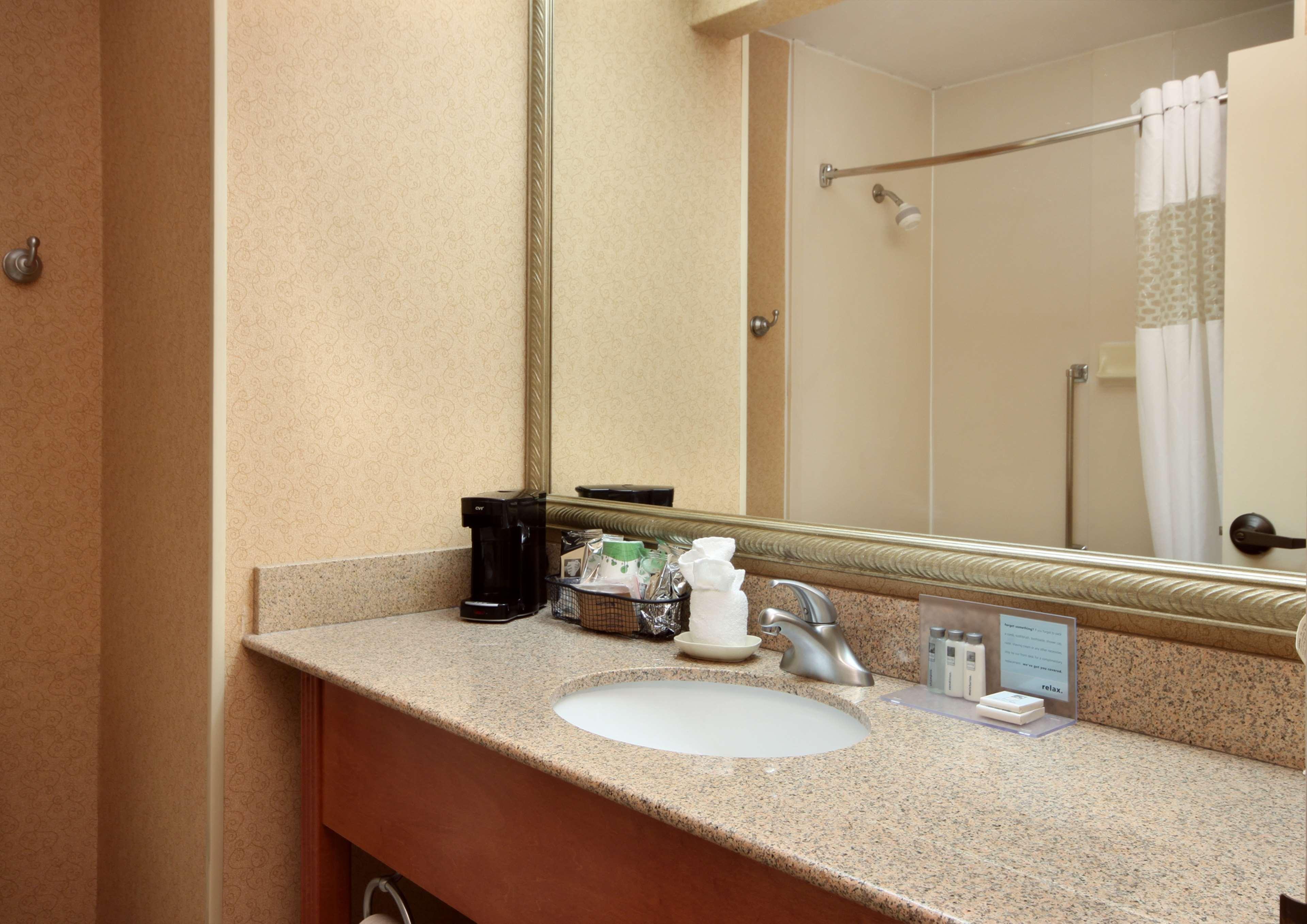 Hampton Inn Memphis-Walnut Grove/Baptist East Dış mekan fotoğraf