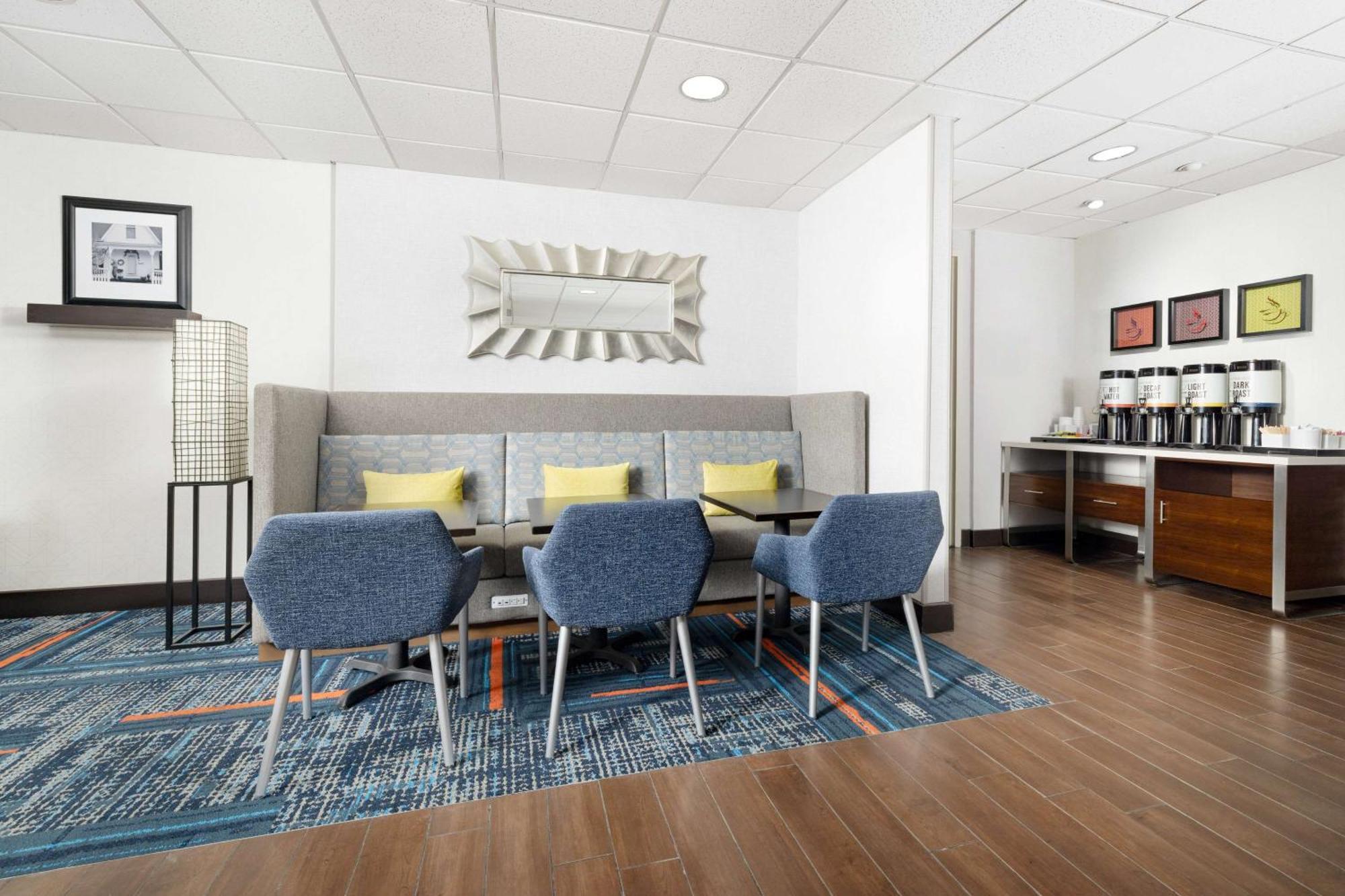 Hampton Inn Memphis-Walnut Grove/Baptist East Dış mekan fotoğraf