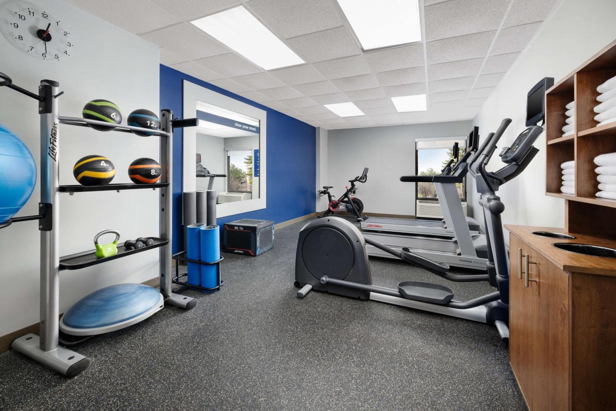 Hampton Inn Memphis-Walnut Grove/Baptist East Dış mekan fotoğraf