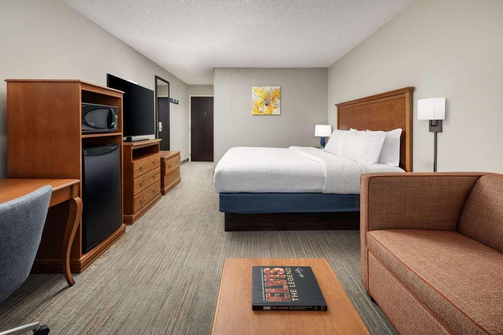 Hampton Inn Memphis-Walnut Grove/Baptist East Oda fotoğraf