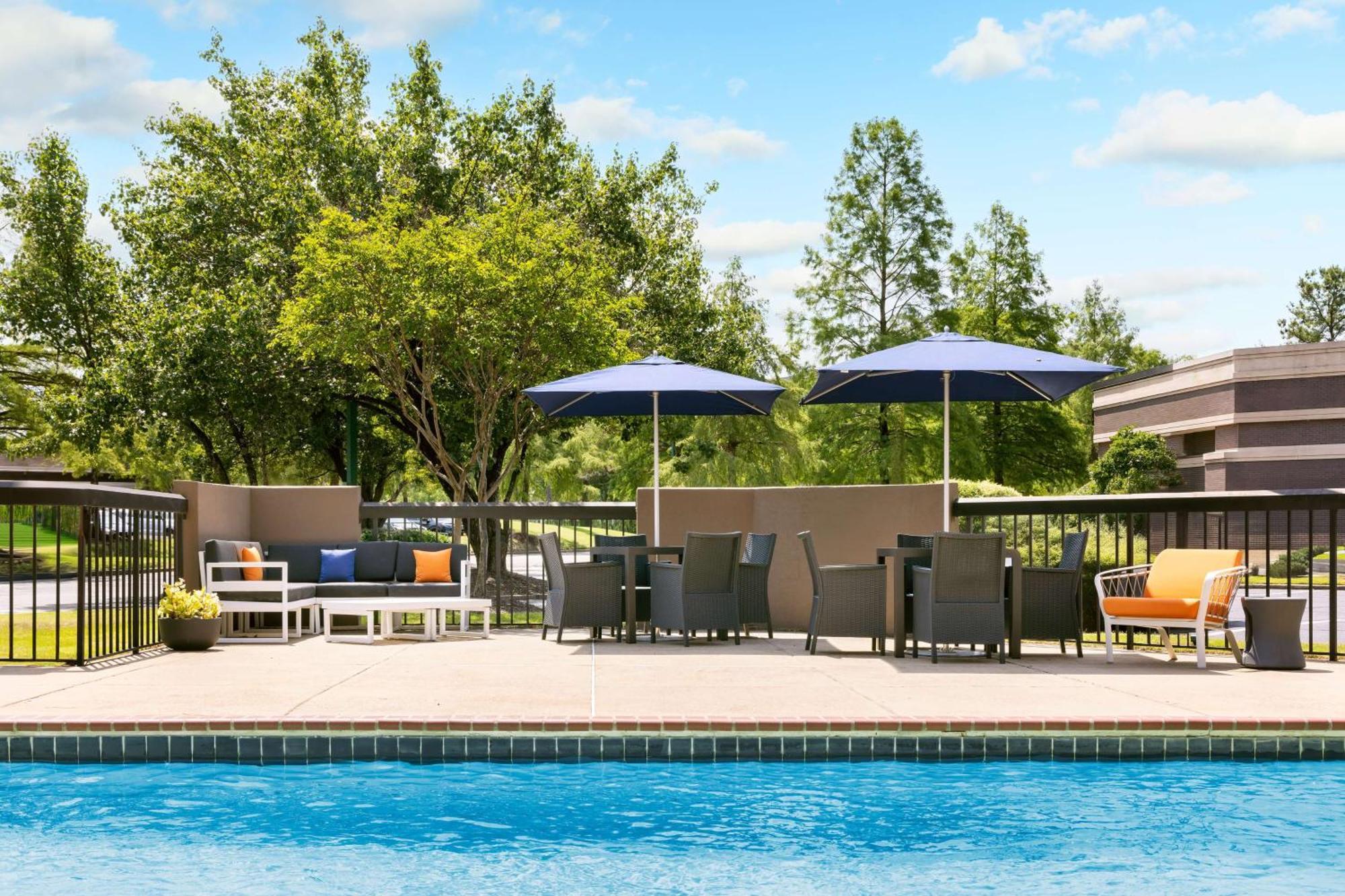 Hampton Inn Memphis-Walnut Grove/Baptist East Dış mekan fotoğraf