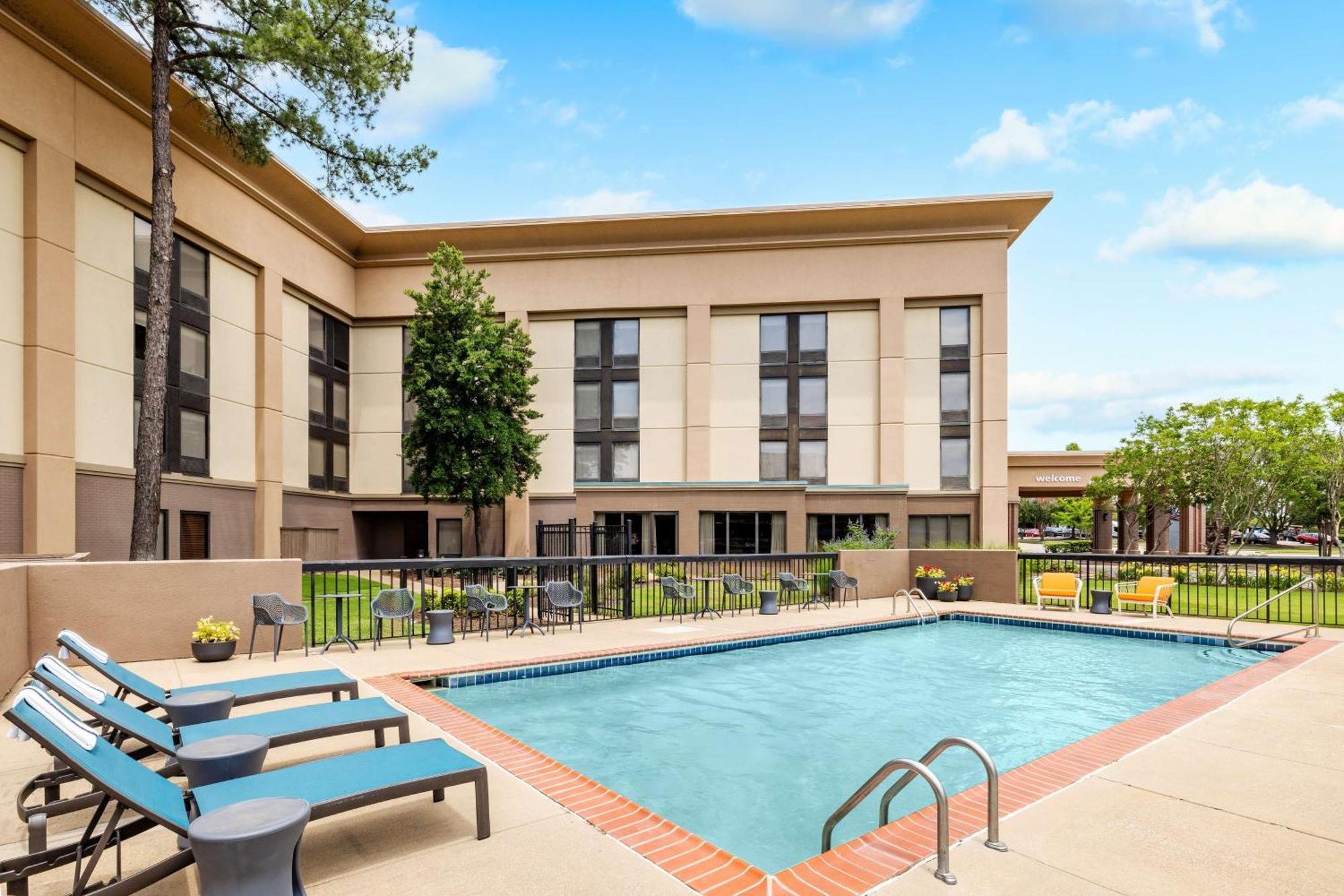 Hampton Inn Memphis-Walnut Grove/Baptist East Dış mekan fotoğraf
