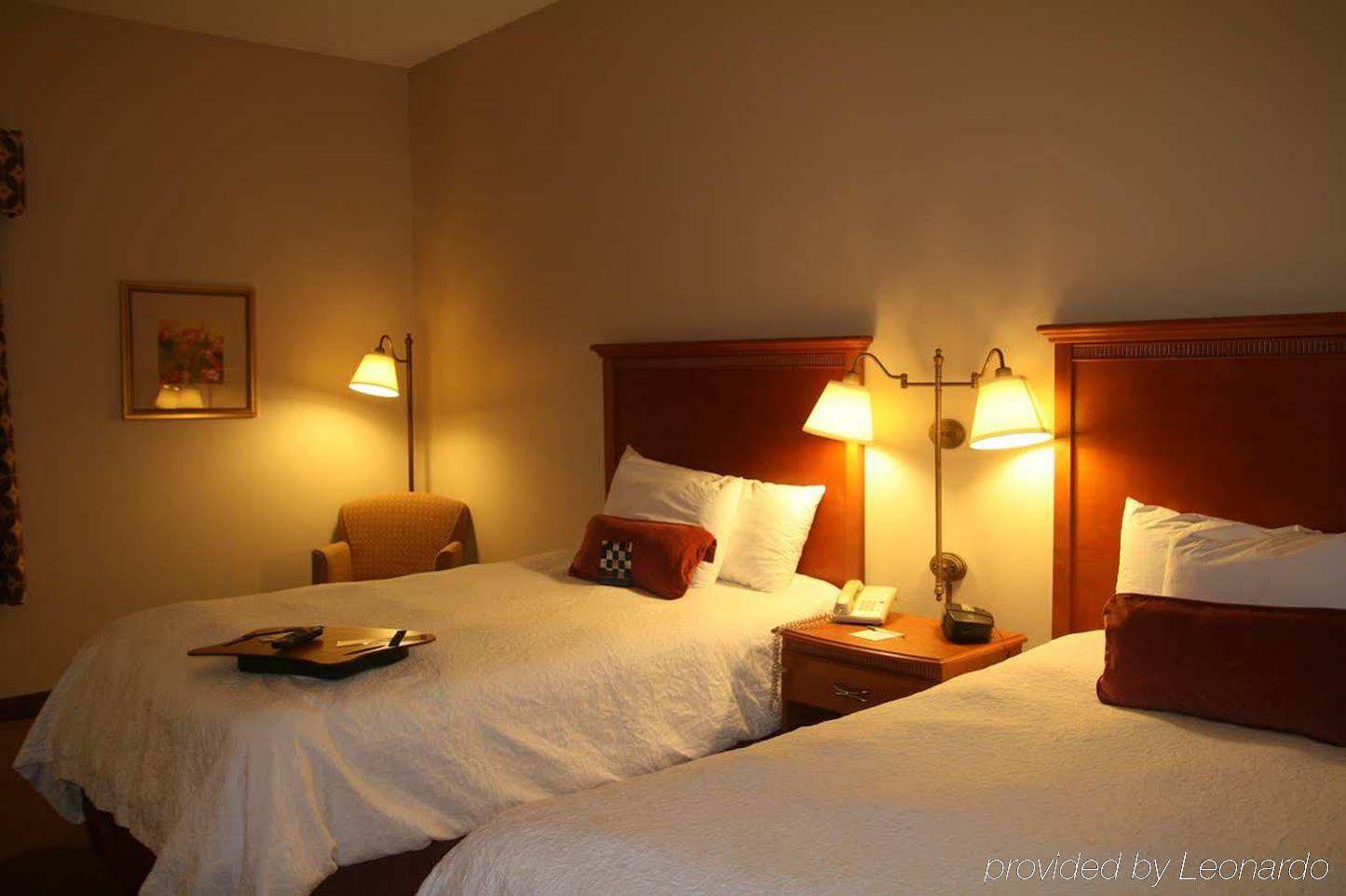 Hampton Inn Memphis-Walnut Grove/Baptist East Dış mekan fotoğraf