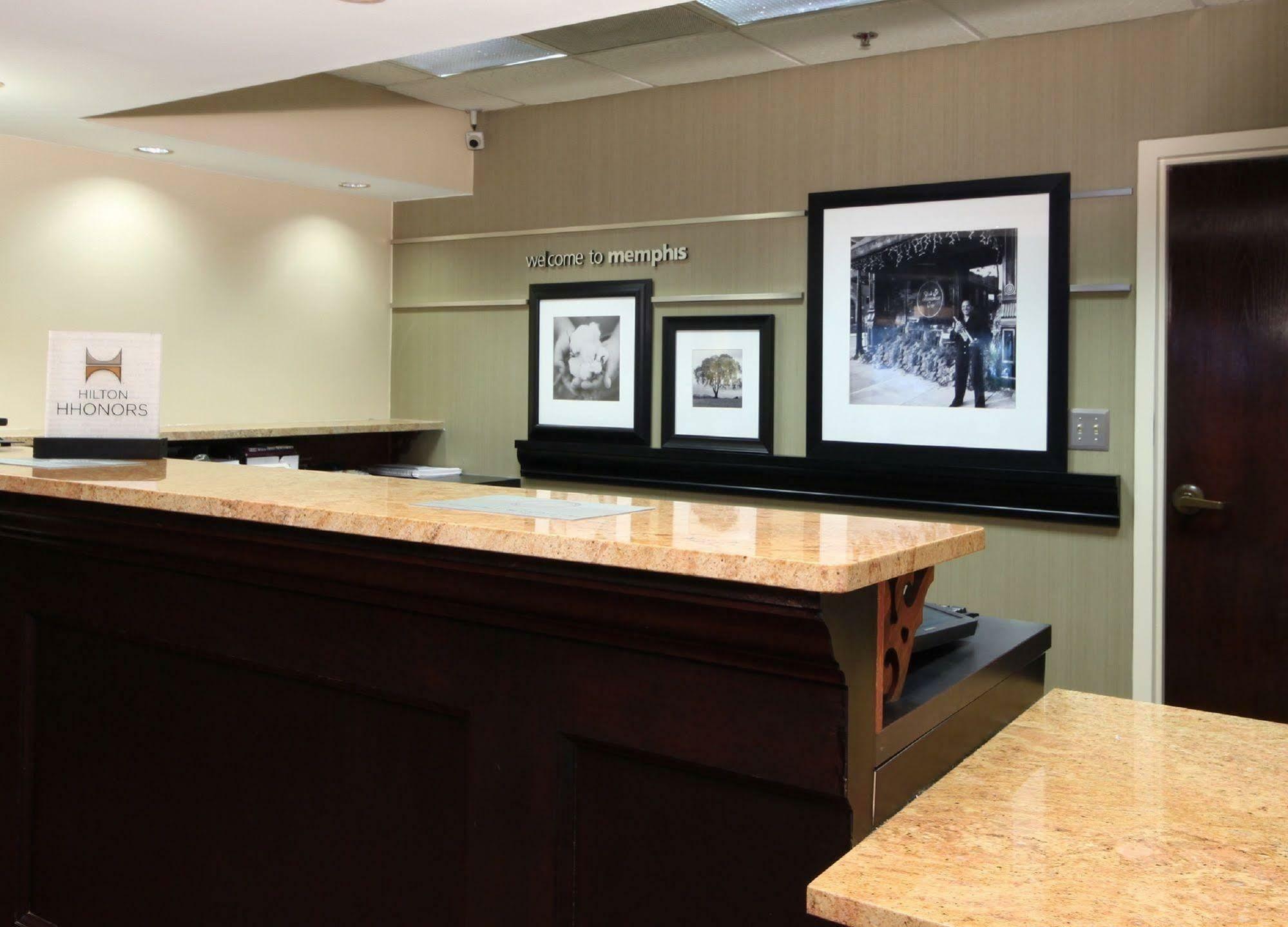 Hampton Inn Memphis-Walnut Grove/Baptist East Dış mekan fotoğraf